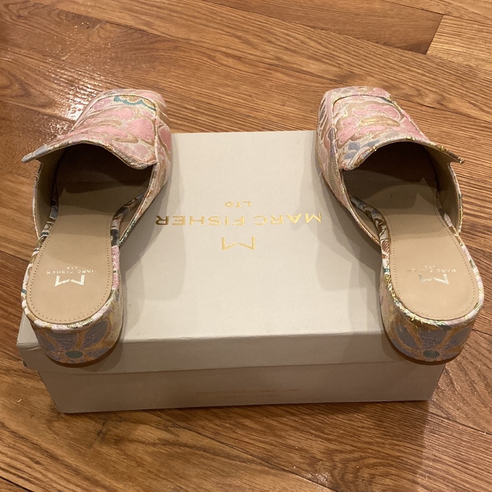 Floral Marc Fisher Mules - Picture 3 of 3